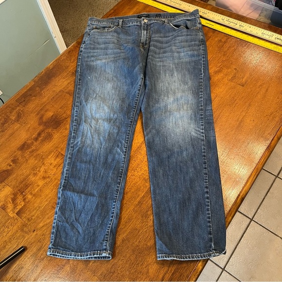 Men’s Lucky Brand 221 Straight blue denim jeans size 40/32